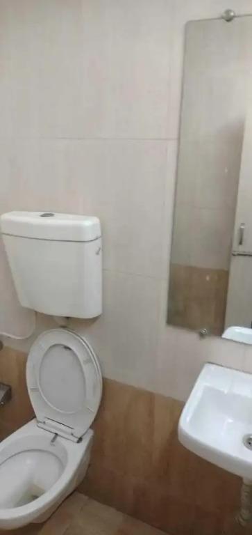 Бхопал: Hotel Pisals
