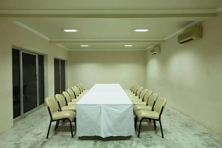 Соманур: Gayathri Hotel