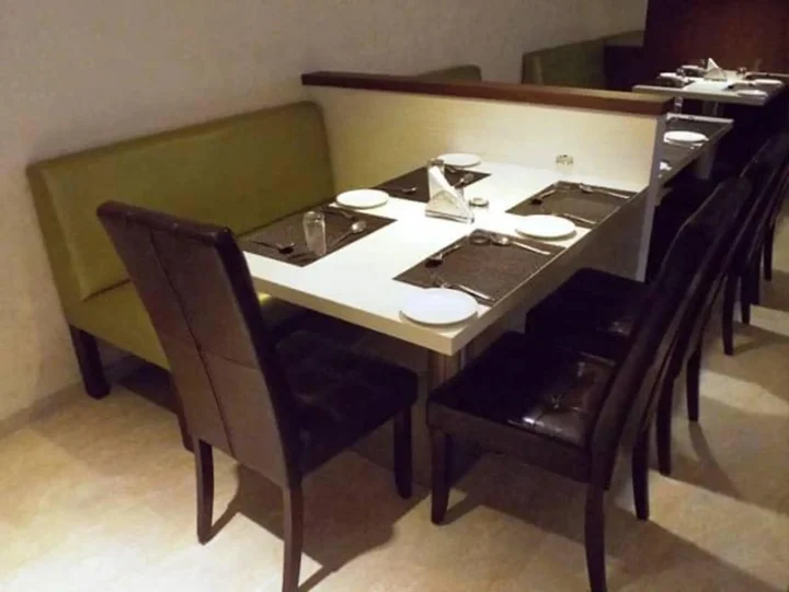 Соманур: Gayathri Hotel