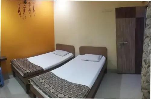 Нандед: Hotel Ashirwad Lodge