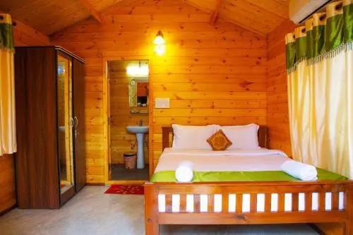 Анджуна: Chrisha's Beach Resort