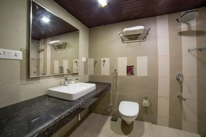Шринагар: Hotel K2 Inn