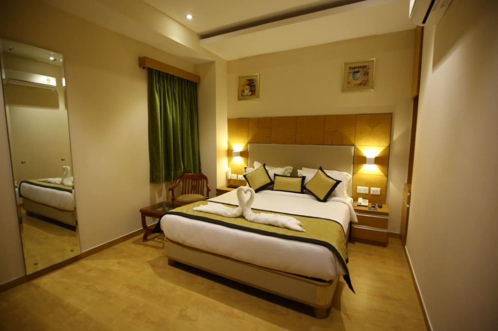 Нью-Дели: The IC's Hotel