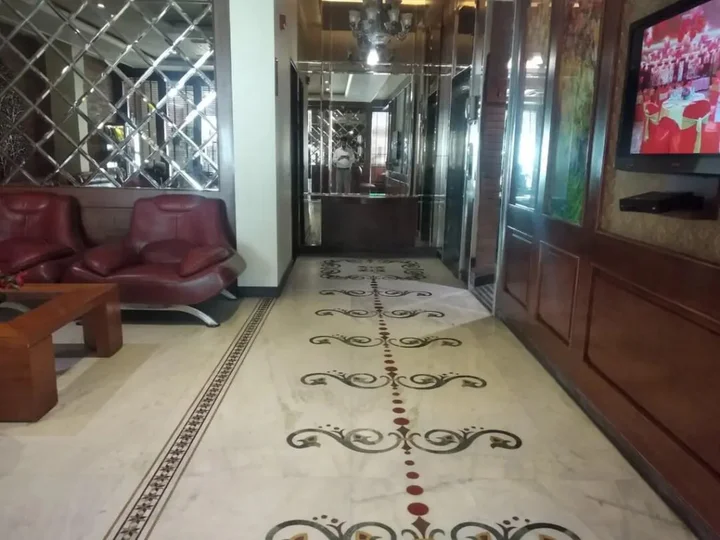 Нью-Дели: The IC's Hotel