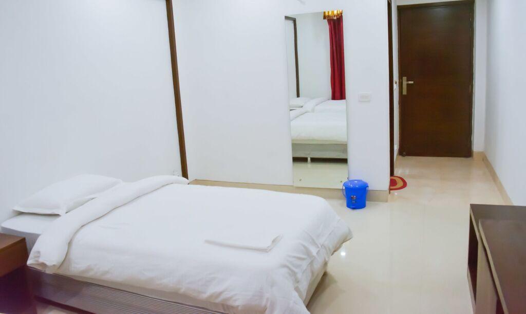 Бодх-Гая: Bodhgaya Seven Inn Hotel n Restaurant
