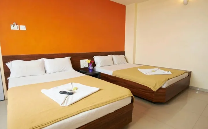 Ширди: Hotel Sai Parth