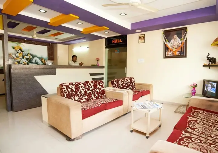 Ширди: Hotel Sai Parth