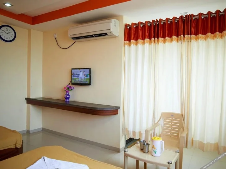 Ширди: Hotel Sai Parth