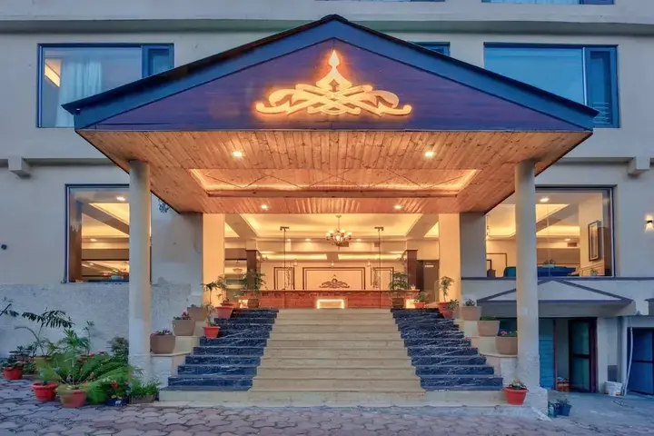 Манали: The Katoch Grand Resort