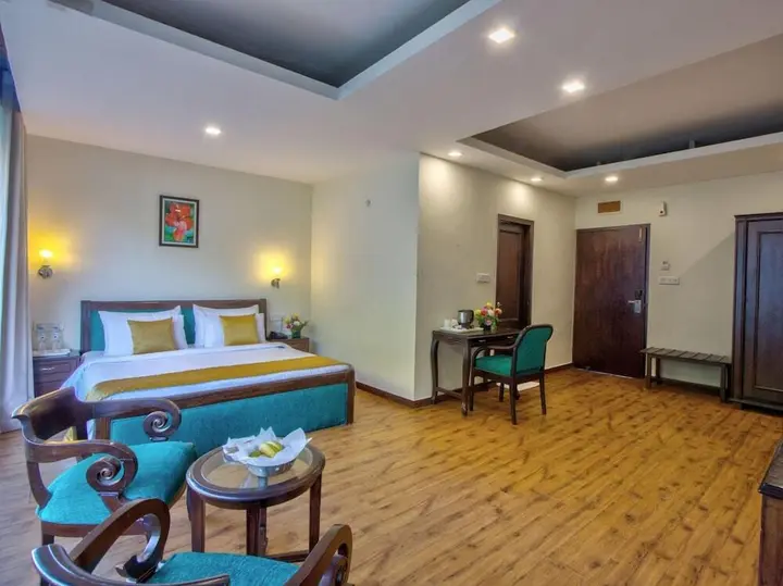 Манали: The Katoch Grand Resort