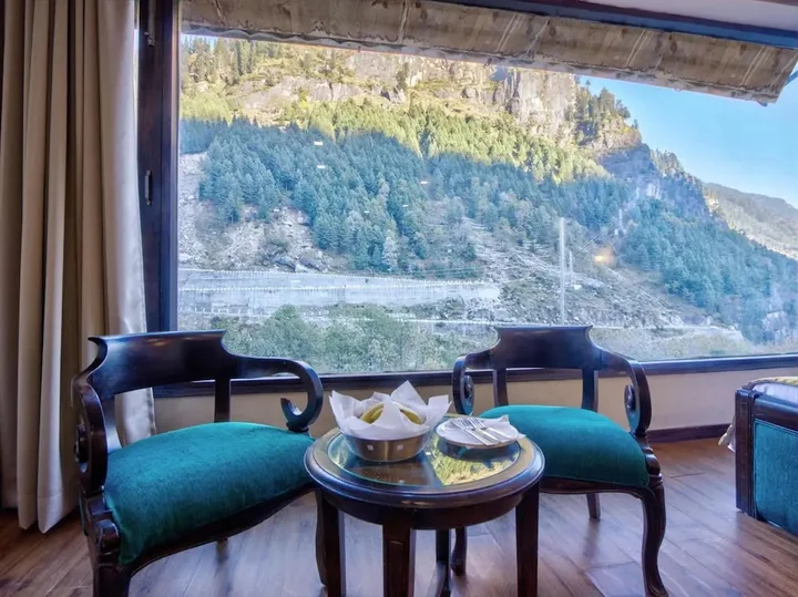 Манали: The Katoch Grand Resort