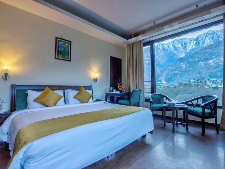 Манали: The Katoch Grand Resort