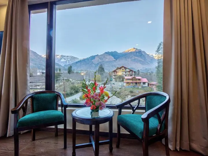 Манали: The Katoch Grand Resort