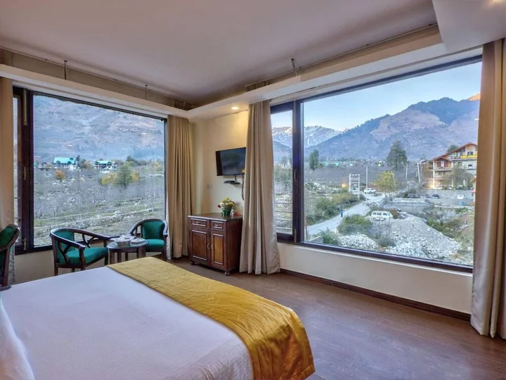 Манали: The Katoch Grand Resort