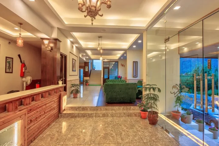 Манали: The Katoch Grand Resort
