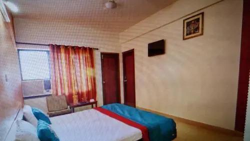 Верем: OYO 2686 Hotel Shaurya
