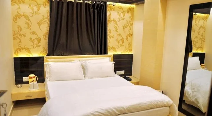 Канпур: Hotel Tirupati Galaxy