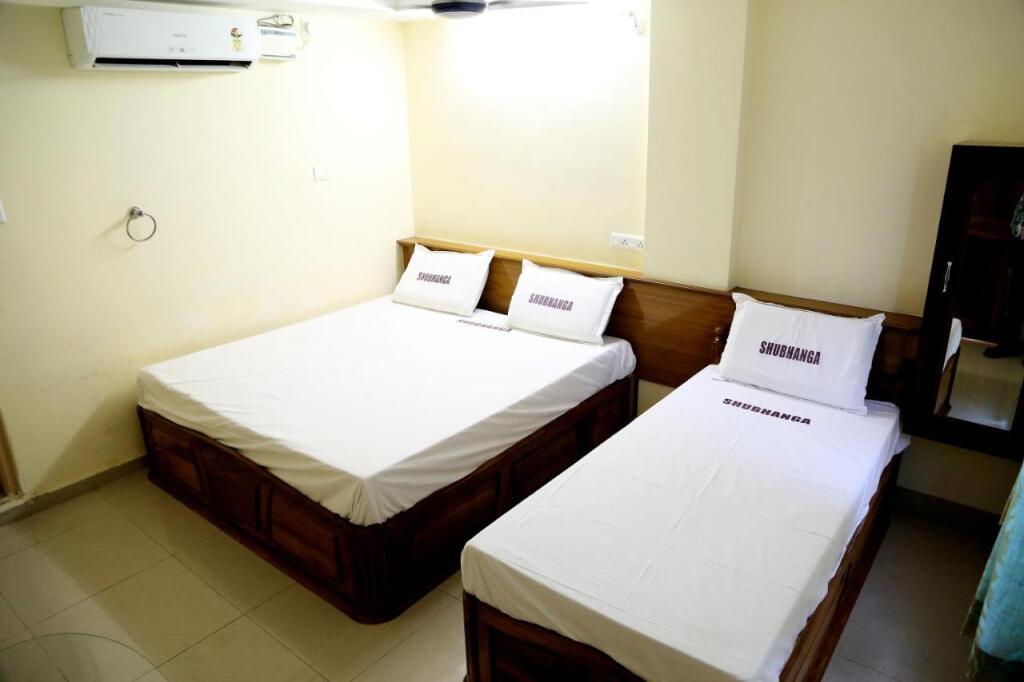 Шрикалахасти: Hotel Shubhanga Residency
