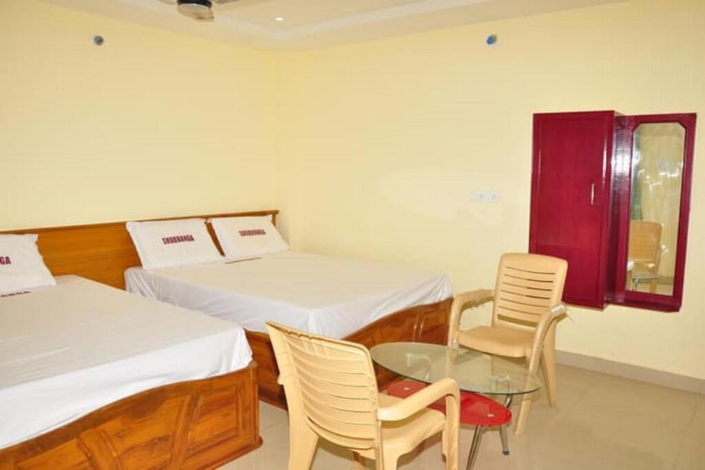 Шрикалахасти: Hotel Shubhanga Residency