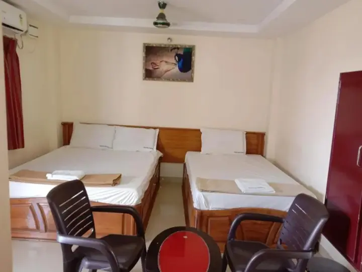 Шрикалахасти: Hotel Shubhanga Residency