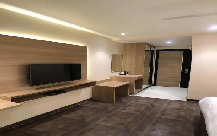 Нью-Дели: Solitaire Hotel