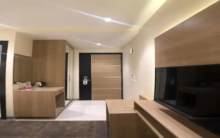 Нью-Дели: Solitaire Hotel