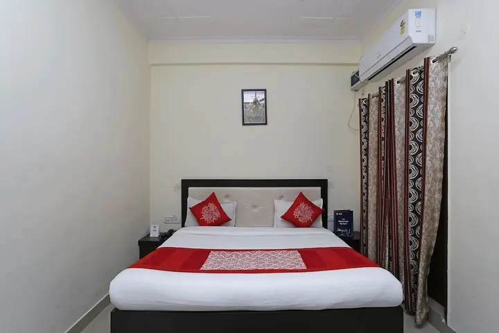 Дехрадун: OYO 5424 Pushpanjali Residency