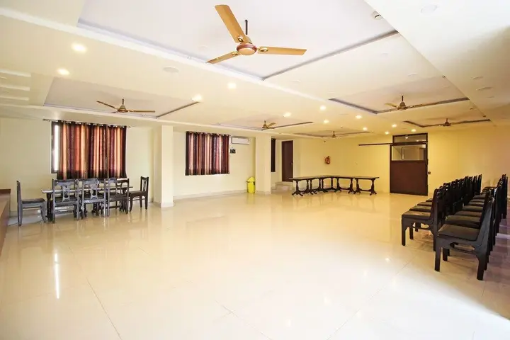 Дехрадун: OYO 5424 Pushpanjali Residency