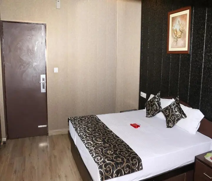 Лудхиана: Hotel Leela Classic