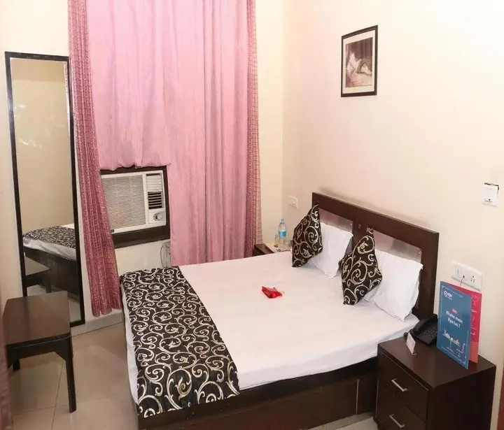 Лудхиана: Hotel Leela Classic