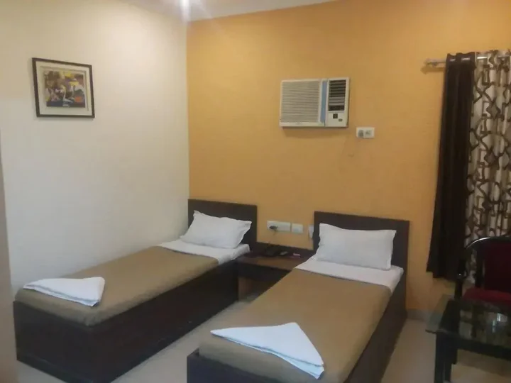 Райпур: Hotel Barlota Regency