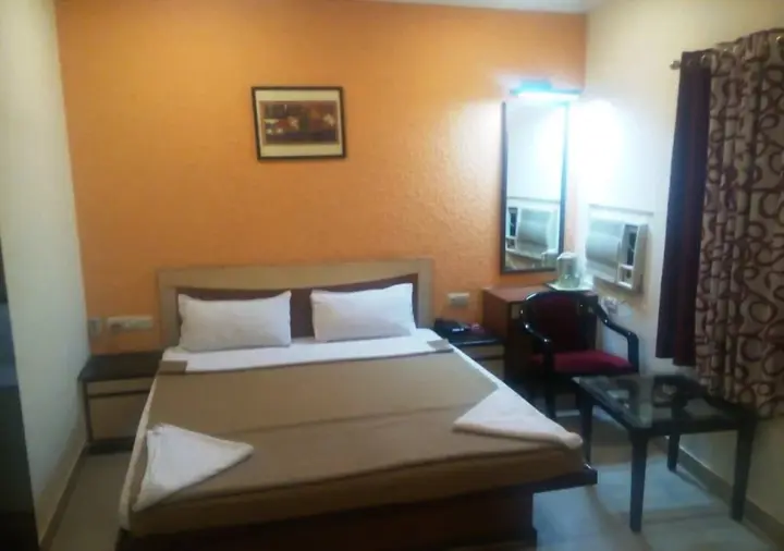 Райпур: Hotel Barlota Regency
