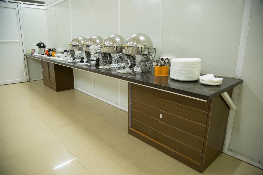 Секундерабад: Ruby Pride Luxury Hotel