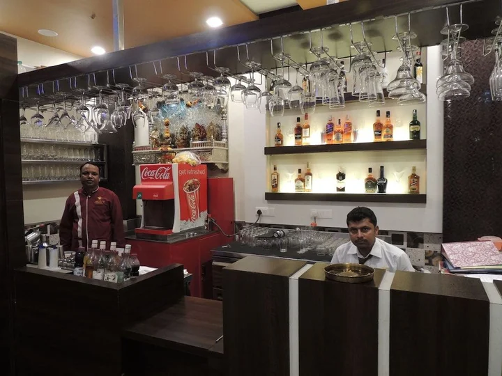 Тхане: Hotel Kashish International