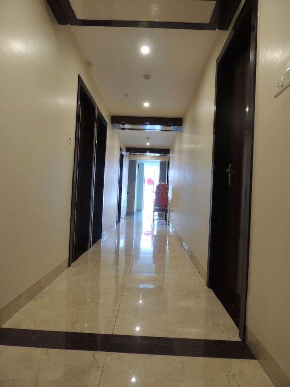 Тхане: Hotel Kashish International