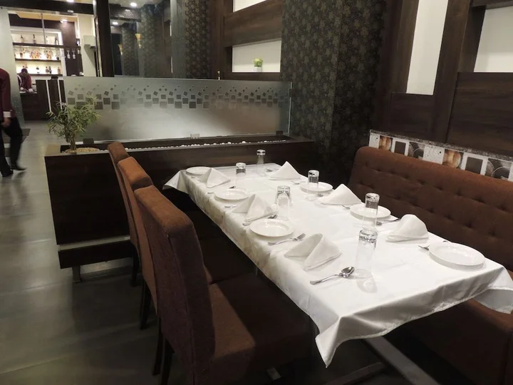 Тхане: Hotel Kashish International