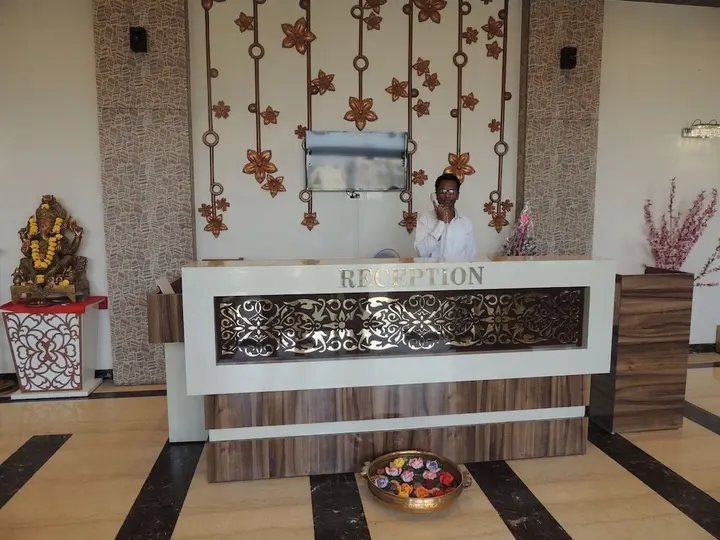 Тхане: Hotel Kashish International