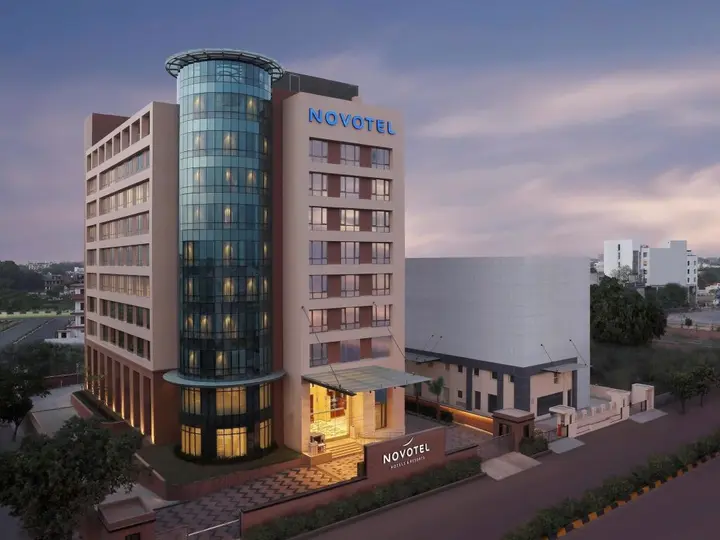 Лакхнау: Novotel Lucknow Gomti Nagar Hotel