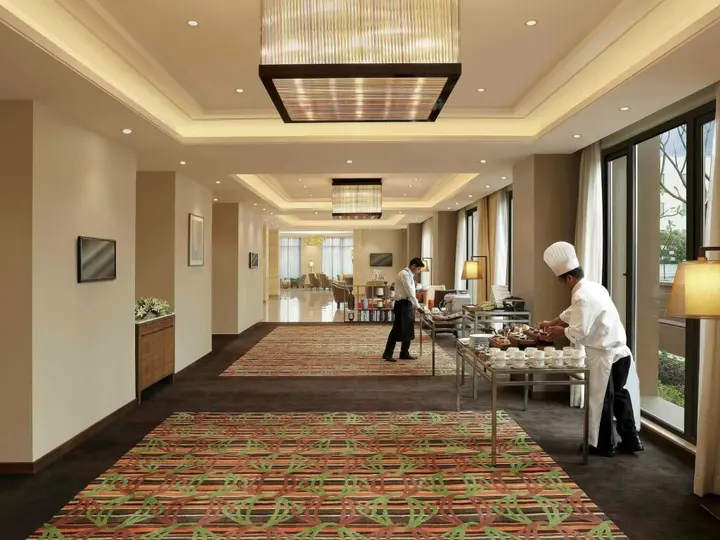 Лакхнау: Novotel Lucknow Gomti Nagar Hotel