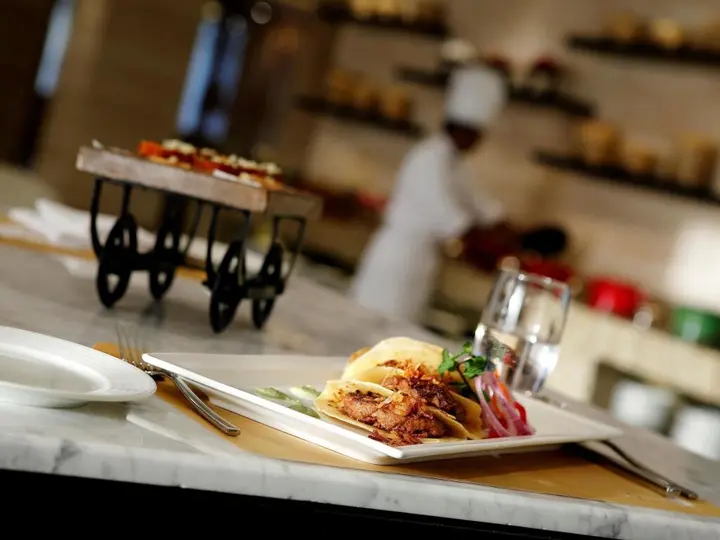 Лакхнау: Novotel Lucknow Gomti Nagar Hotel