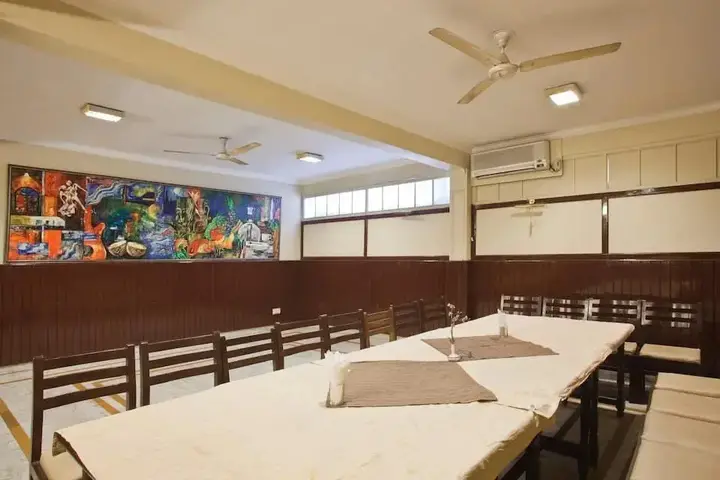 Дехрадун: Hotel Atithi