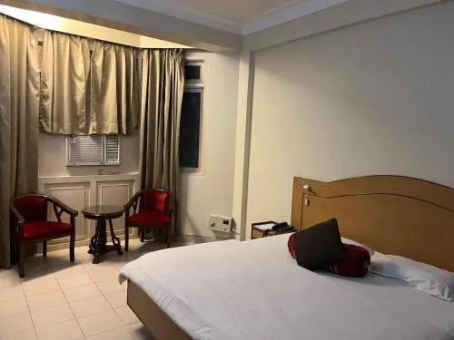 Дехрадун: Hotel Atithi