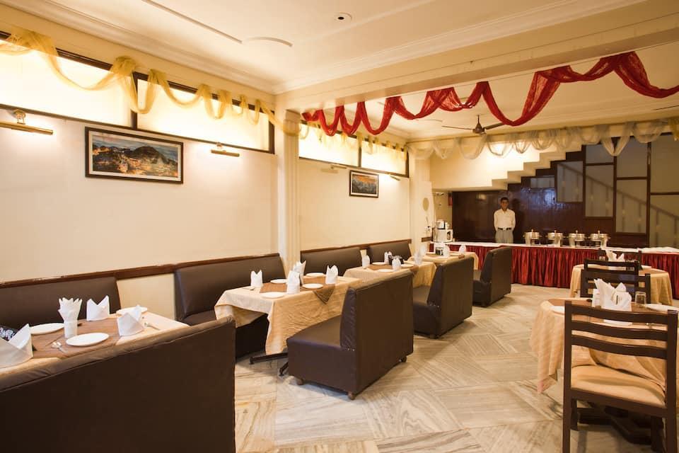 Дехрадун: Hotel Atithi