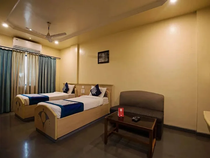 Пимпри-Чинчвад: OYO 9739 Hotel Ratnalok
