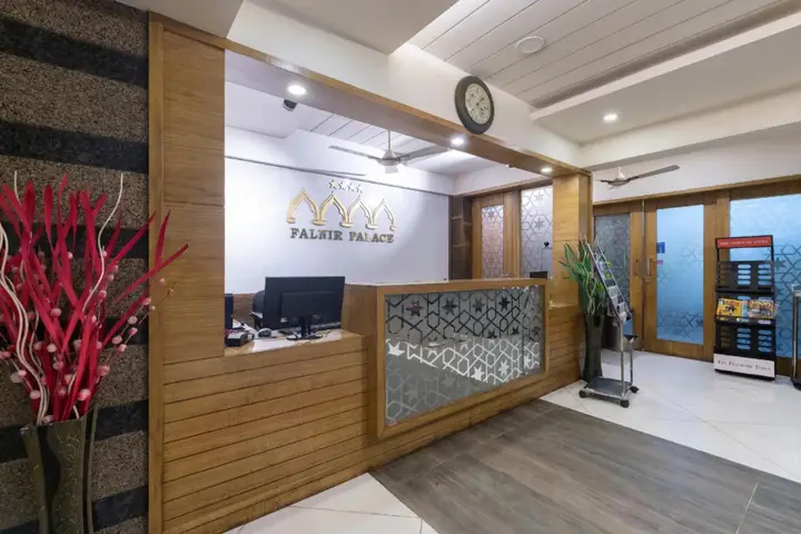 Falnir Palace by OYO Rooms — фото 3