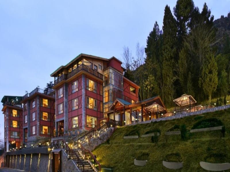R K Sarovar Portico Hotel — фото 1