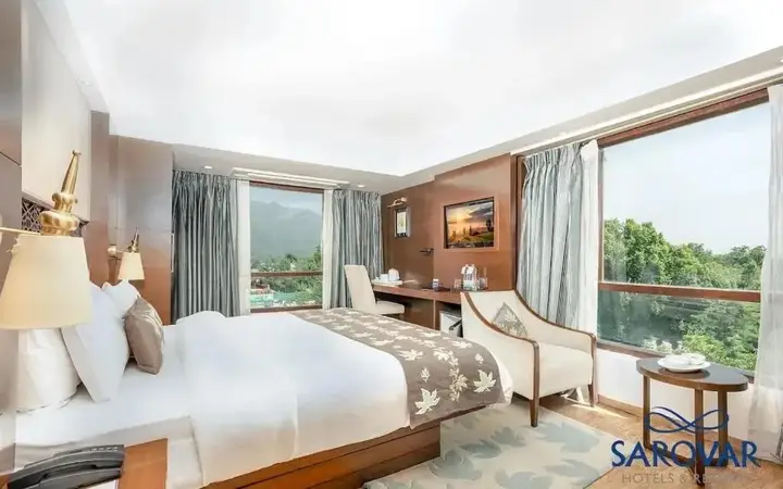 R K Sarovar Portico Hotel — фото 3