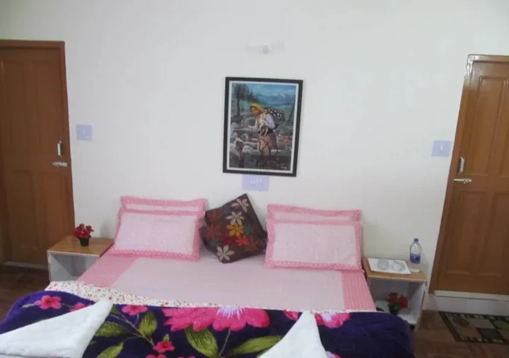 Манали: Manali top Inn & Cafe
