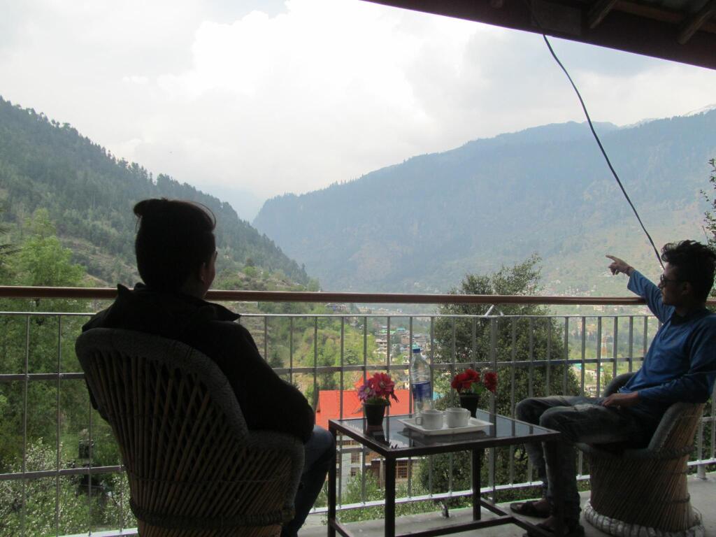 Манали: Manali top Inn & Cafe