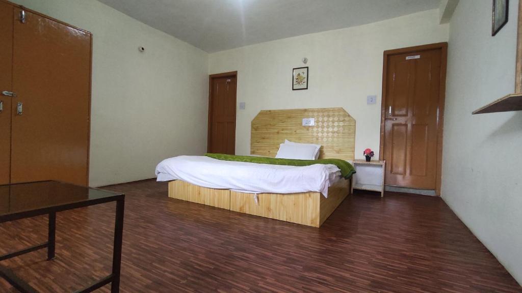 Манали: Manali top Inn & Cafe